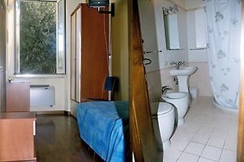 וירג'יו Hotel Torre Matilde מראה חיצוני תמונה